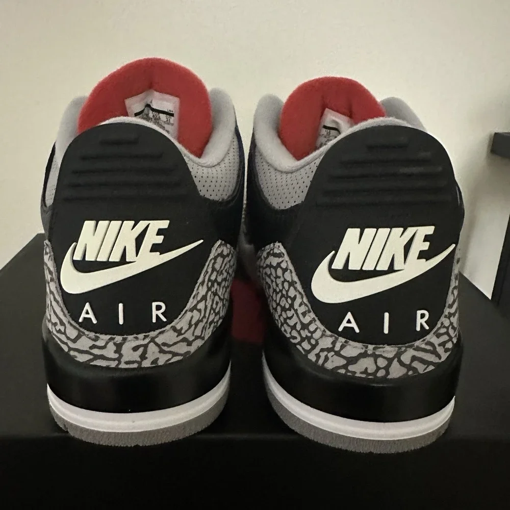 Size 13 - Jordan 3 Retro OG Mid Black Cement  Style 854262-001  2018 New Box